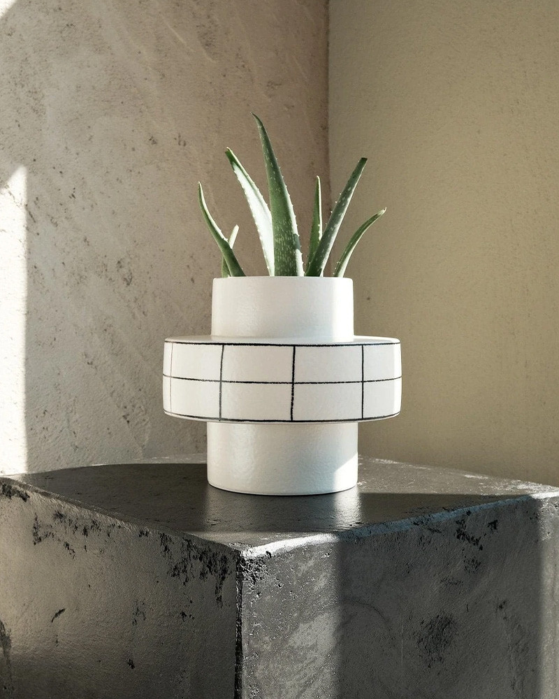 Vase Alma Square - Mani by Britta Herrmann