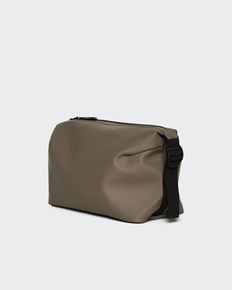 Sac Weekend Wash Bag - Rains