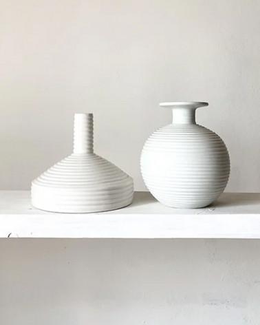 Vase One Flower - Mani by Britta Herrmann