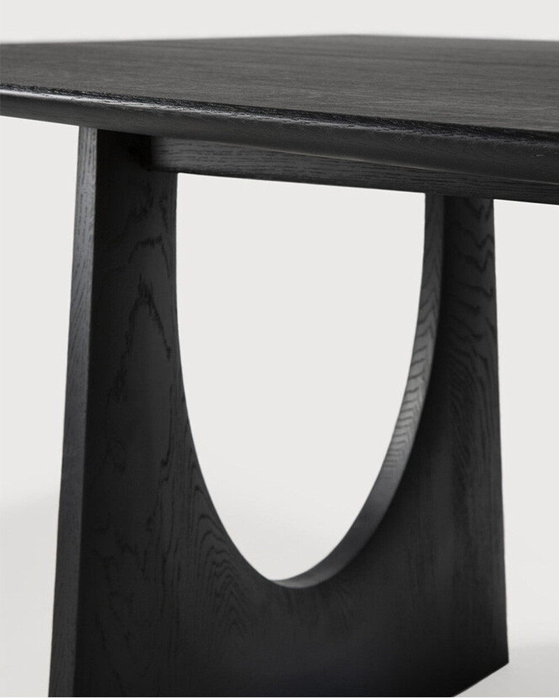 Table Geometric en chêne massif - Ethnicraft