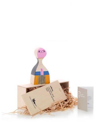 Figurine Wooden Doll n°15 - Vitra