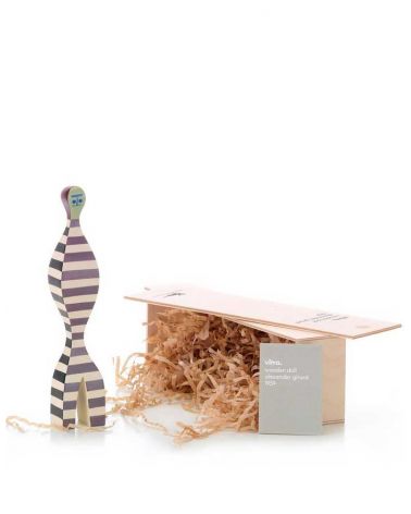 Figurine Wooden Doll n°16 - Vitra