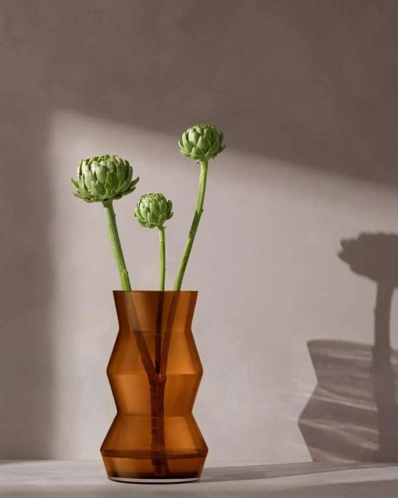 Vase Sculpt en Verre soufflé à la bouche - LSA