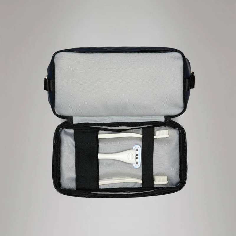 Otaru Wash Bag W3