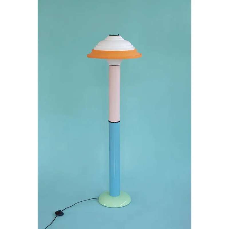 Floor Lampe