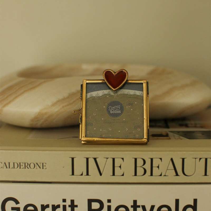 Pyar Heart Frame