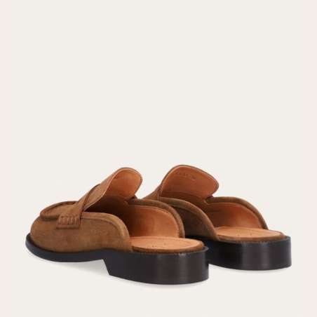Mocassin à Enfiler Decoupe Sur Le Devant