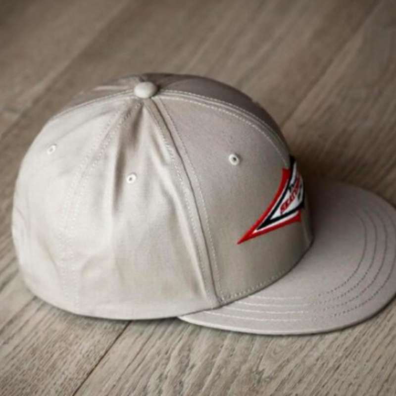 Cap Skateboarding