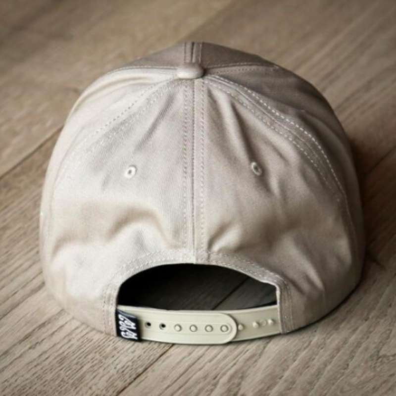 Cap Skateboarding