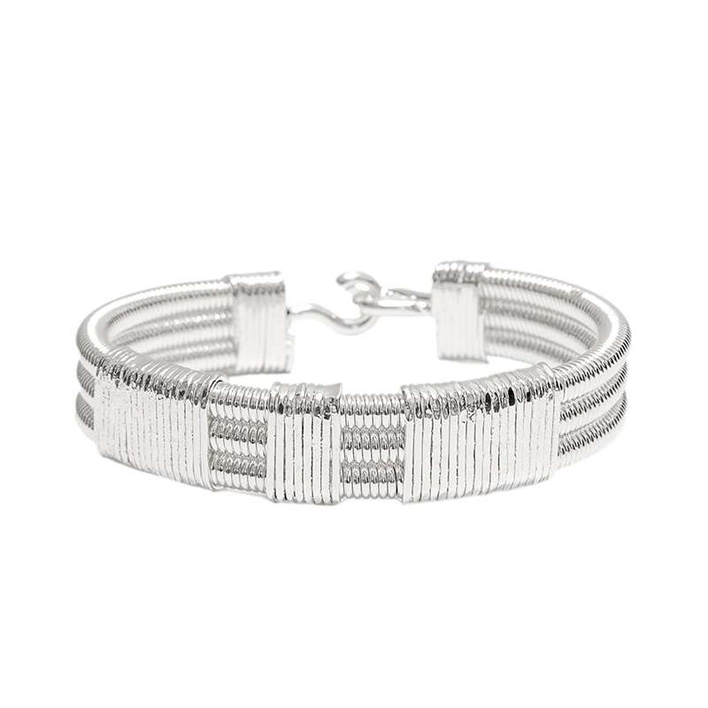 Bracelet 3 Corde De Basse Big Fermoir Crochet SING A SONG